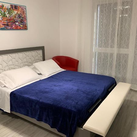 B&B Kelly Plus 洛桑 外观 照片